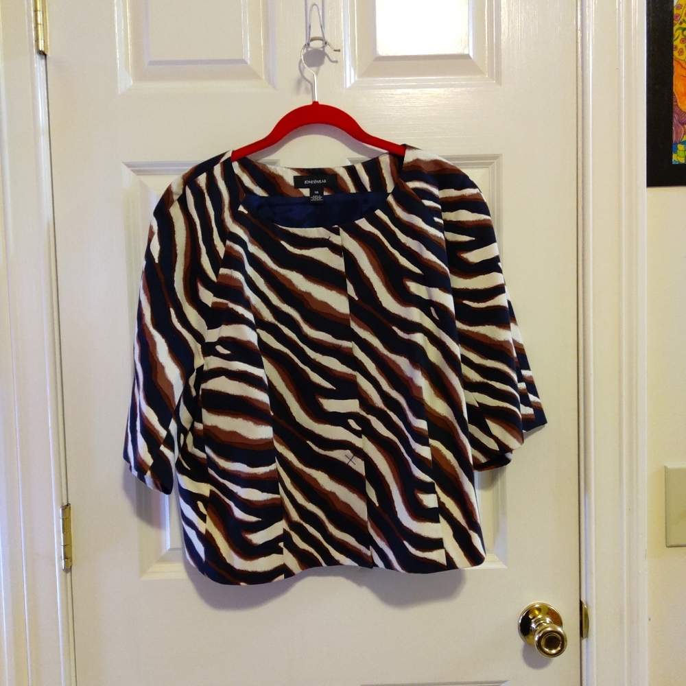 Women's Animal Print Blazer/Jacket. By JonesWear. Size 18